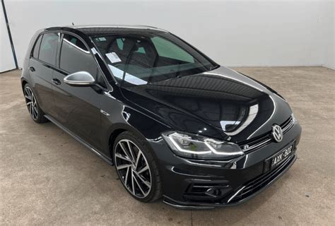 2018 Golf R vs 2019 GTI : r/Volkswagen