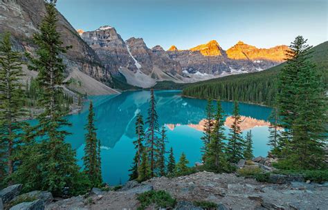 Visiter Le Lac Moraine Le Plus Beau Lac Du Monde