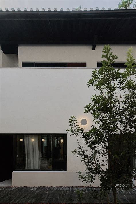 Tengchong Courtyard Yunnan China By J Architects