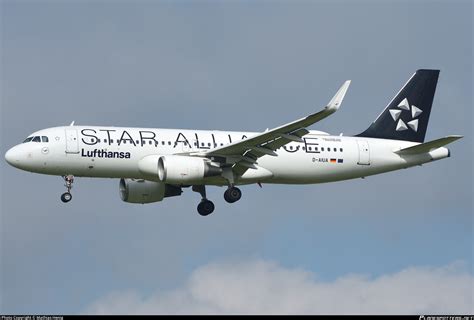 D Aiua Lufthansa Airbus A Wl Photo By Mathias Henig Id