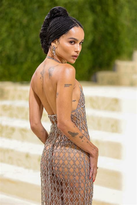 Zoe Kravitz Flaunts Her Nude Body In A See Through Dress 15 Photos