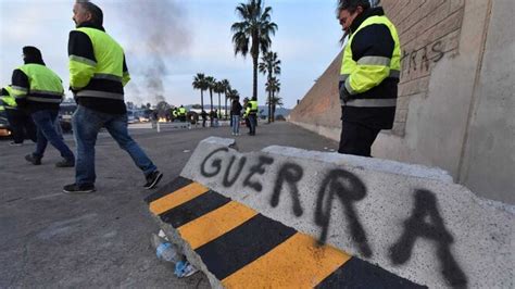 La Cuarta Jornada De La Huelga En Acerinox Marcada Por El Inicio De La