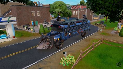 How To Use A Mounted Turret To Damage Opponents In Vehicles In Fortnite