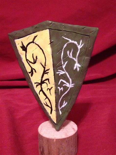 Dark Souls Grass Crest Shield Sculpture By Jhcustomsculptures