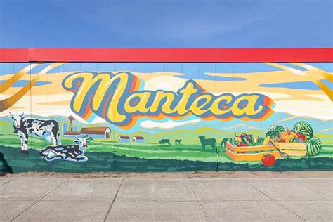 Security Public Storage Dedicates New Mural In Manteca Ca