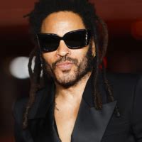 Ans Et Toujours Aussi Rock Lenny Kravitz C L Bre Avec Un Nouvel