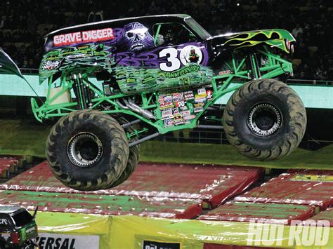Monster Truck Races - Monster Jam - Hot Rod Network