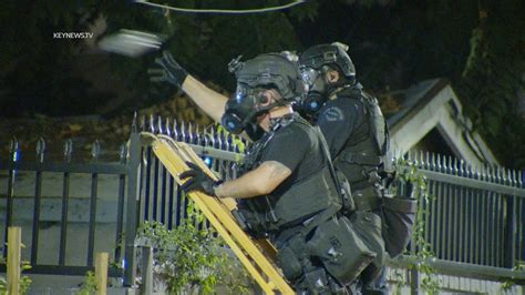 Barricaded Man Sprays Wd 40 At Lapd Swat Prompting Tear Gas Response Youtube