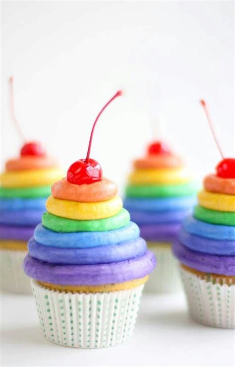 Rainbow Frosted Cupcakes With A Cherry On Top Pastalar Cupcake Ve Pasta