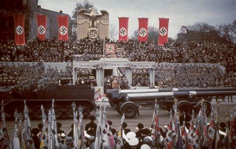 vintage everyday: Hitler's 50th Birthday - Rare Color Photos, April 1939