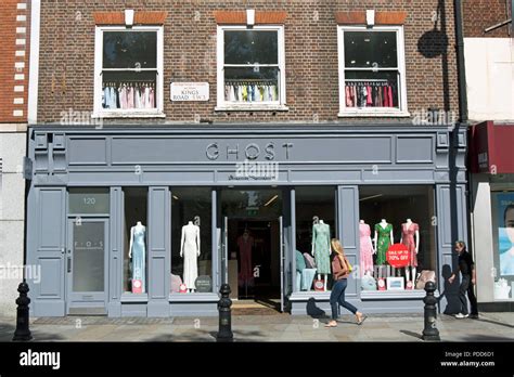 Clothing Stores Exterior Stock Photos And Clothing Stores Exterior Stock