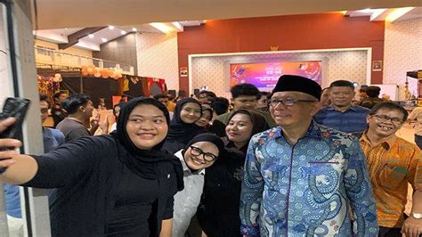 Hadiri Milad Ke Ump Sutarmidji Ajak Anak Muda Bekerja Dengan Kuasai