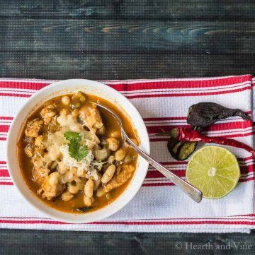 Spicy Chicken Chili For Something a Little Different | Hearth and Vine