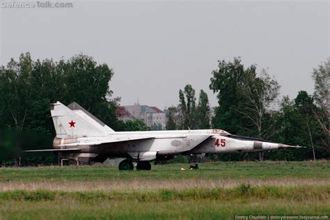 MiG-25RBT | Defence Forum & Military Photos - DefenceTalk