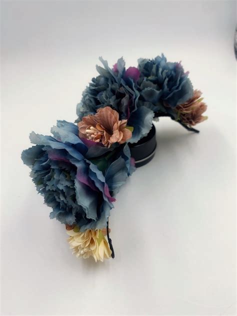 Diadema Oro Nude Flamenca Cuqui Cute Tocados Artesanales