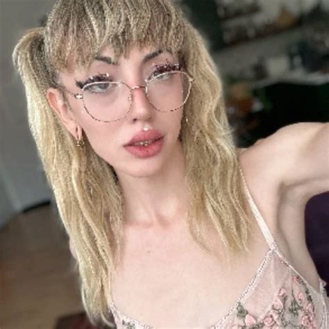 Trans Girl Solo Anal Riding Shemale Petite Amateur Porn Feat Muasshole By Linktree XHamster