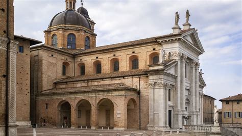 Cattedrale Di Santa Maria Assunta Marche Travelling