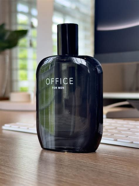 Office For Men Fragrance One Una Fragranza Da Uomo