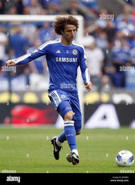 David Luiz Chelsea Fc Chelsea Fc Reebok Stadium Bolton England 02