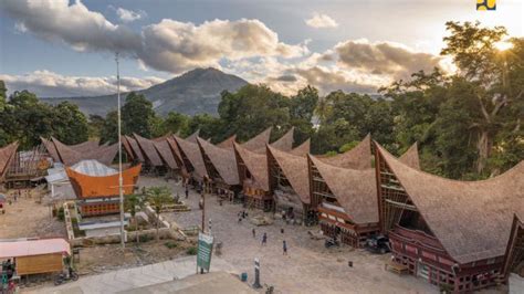 Wisata Budaya Dan Sejarah Di Danau Toba