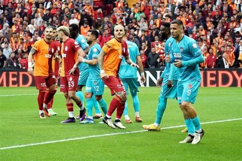 Galatasaray dan Süper Lig tarihinde bir ilk Sampiy10 Spor Haberleri