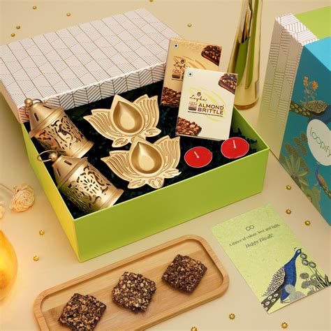 Buy Diwali Sparkle Gift Hamper Online At The Best Price In India Loopify