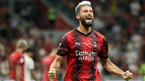 Vidéo le but en acrobatie de Giroud pour sa dernière à Milan