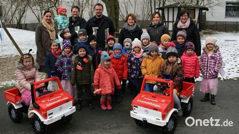 Feuerwehr Sch Nhaid Leugas Bergibt Neue Einsatzfahrzeuge Onetz