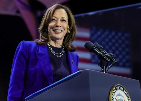 Who Is Ann Selzer Pollsters Record As Iowa Poll Shows Kamala Harris