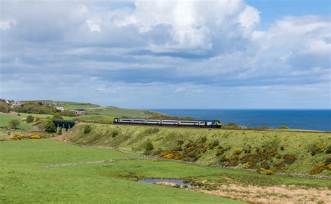 Class 43 Hst Of Scot Between Newtonhill And Stonehaven