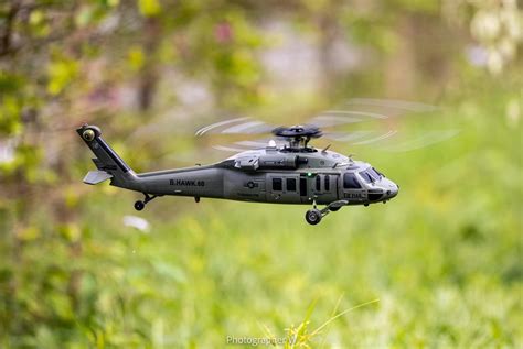 Ch D Black Hawk Uh Scale Rc Helicopter W Automatic Stabilization