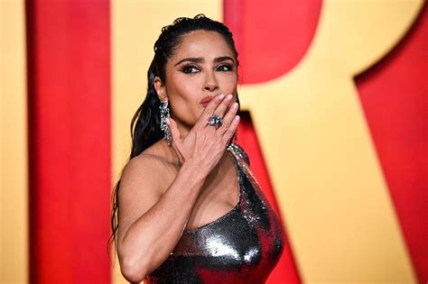 «mes Pieds Sont Endoloris Davoir Dansé Salma Hayek Revient Sur La