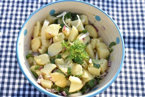 Kold Kartoffelsalat Med Olie Eddike Dressing Opskrift