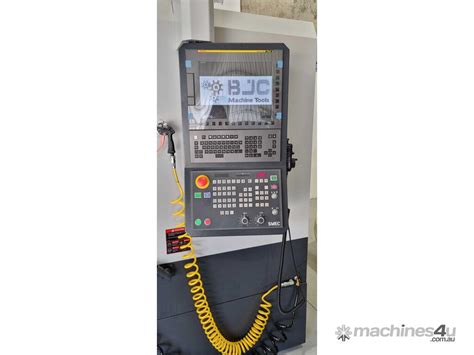 New Smec Mcv Vertical Machining Centre Axis Or More In