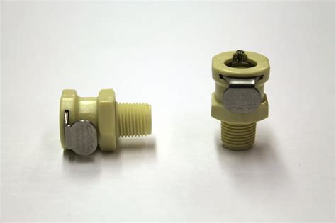 Mpt Female Quick Disconnect Valved Bulkhead In Line Coupling