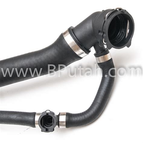 Range Rover Genuine OEM Upper Top Radiator Hose PCH001110