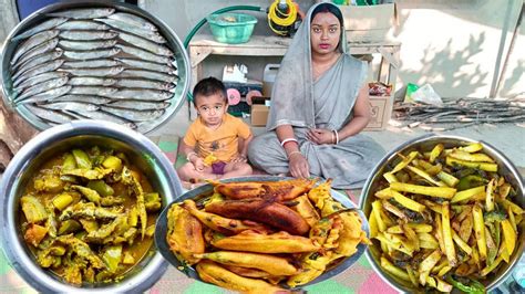 আজকে রান্না হয়েছে ছোট মাছ দিয়ে বেগুনের তরকারিউচ্ছে আলু ভাজিএবং বড়