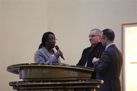 Novo Lar Para A Igreja Universal Em Nottingham UCKG Centro De Ajuda