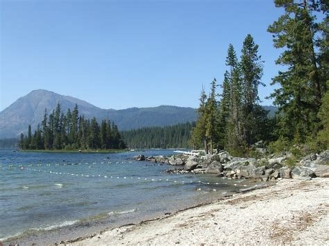 Lake Wenatchee in Leavenworth, Washington - Kid-friendly Attractions | Trekaroo