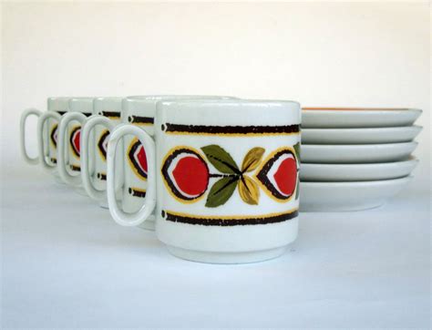 Vintage Expresso Coffee Cups and Saucers Italian by FrenchCandy