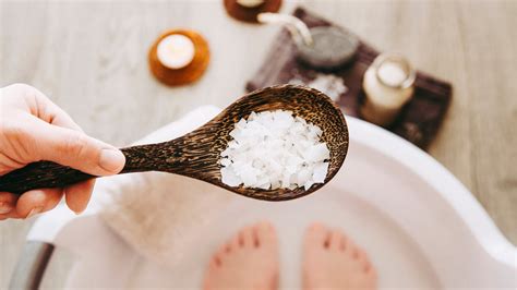 5 DIY Bath Salts To Boost Relaxation & Remove Toxins