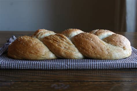 Braided Pretzel Loaf Espresso And Creamespresso And Cream