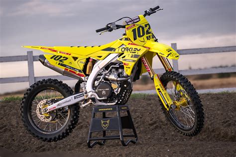 Suzuki Dirt Bikes