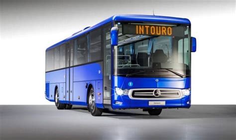 El nuevo autobús Mercedes Benz Intouro es un referente en seguridad