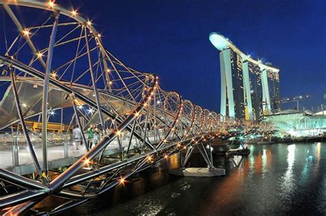 Helix Bridge - Places in Singapore - World Top Top