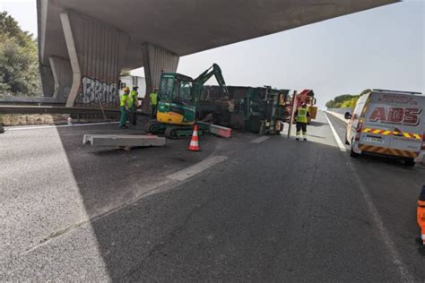 Sur La N89 Un Accident Spectaculaire Bloque La Circulation Vers