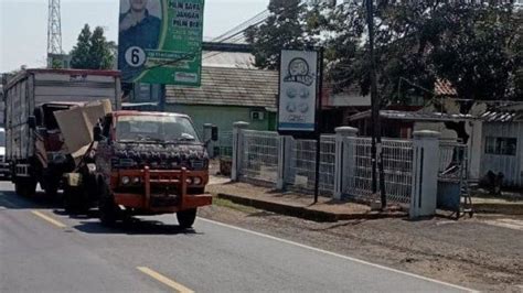 Kronologi Tabrakan Minibus Vs Mobil Boks Di Ciamis Anggota Polres Kota