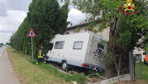 Incidente Col Camper Muore Un Quarantenne La Repubblica