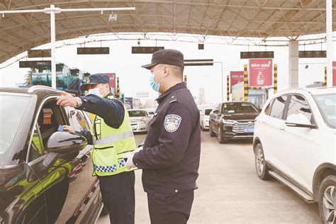 严守疫情防控“第一道防线”盐城晚报2022年03月23日05警方