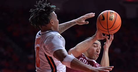 Illinois Fighting Illini Starts Fast In 74-57 Victory Against Colgate ...